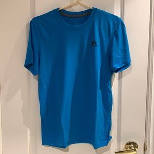 Adidas t-shirt